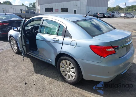 2014 Chrysler 200 Lx from USA, damaged, VIN 1C3CCBAB8EN208898